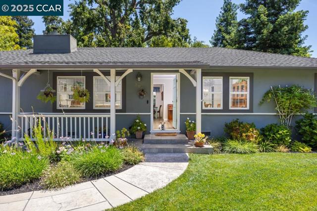 506 Shelly Dr, Pleasant Hill CA: https://media.crmls.org/mediaz/fa2af736-93b8-48b2-89ba-2d6d2c69502d.jpg