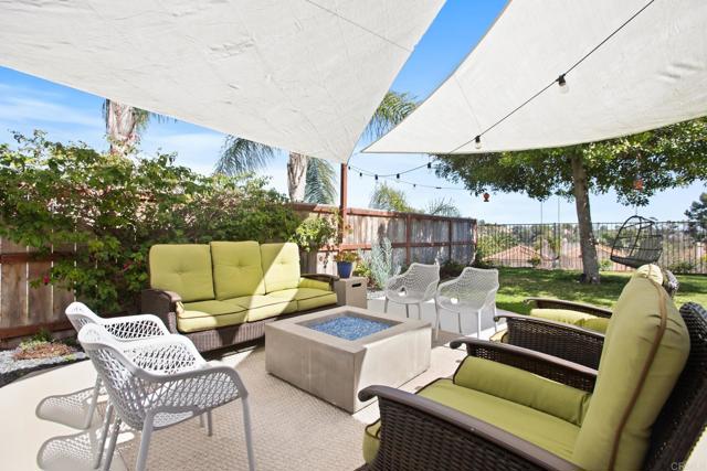 Detail Gallery Image 17 of 26 For 1708 Countryside Dr, Vista,  CA 92081 - 4 Beds | 3 Baths