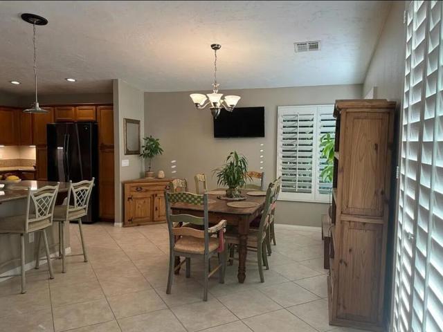 68233 Calle Descanso, Desert Hot Springs CA: https://media.crmls.org/mediaz/fa2b4bbb-436c-459f-b2cc-9c4b50ab6a5c.jpg