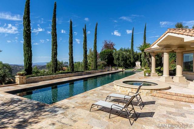 14440 Ridge Ranch Rd, Valley Center CA: https://media.crmls.org/mediaz/fa2b7633-2dd1-41ae-9084-835d66f343b1.jpg
