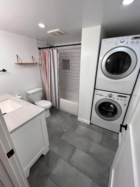 908 Bancroft Ave, Half Moon Bay CA: https://media.crmls.org/mediaz/fa2c1255-4fcc-4a4e-bc5f-77f83e666943.jpg