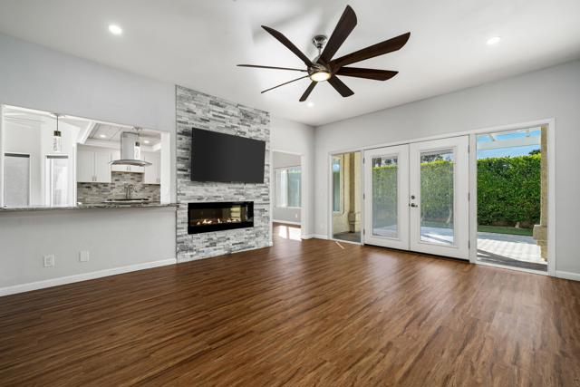 48211 Vista De Nopal, La Quinta CA: https://media.crmls.org/mediaz/fa2cddd9-49e2-46b6-941b-b219f39caf4e.jpg