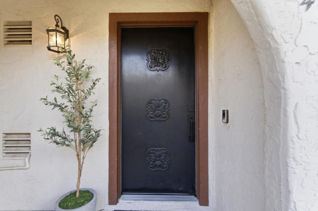 45 Villa Pacheco Court