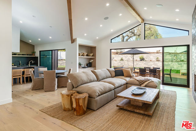 5259 Lewis Road, Agoura Hills CA: https://media.crmls.org/mediaz/fa2e582c-b05b-4c0a-b6fa-8ad701865533.jpg