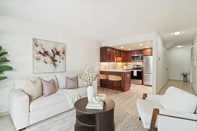 Image 17 of 27 For 545 Lisbon Street