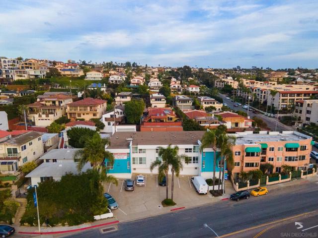 Image 14 of 17 For 2821 Morena Boulevard