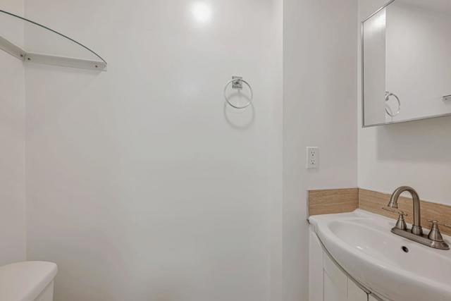 163 Lee Avenue, San Francisco CA: https://media.crmls.org/mediaz/fa31bc8b-4a76-4aa2-a339-2a9af84334f8.jpg