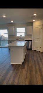 2114 Coulter Lane, Los Banos CA: https://media.crmls.org/mediaz/fa32ad0b-2b79-4449-8098-af23b28123c8.jpg