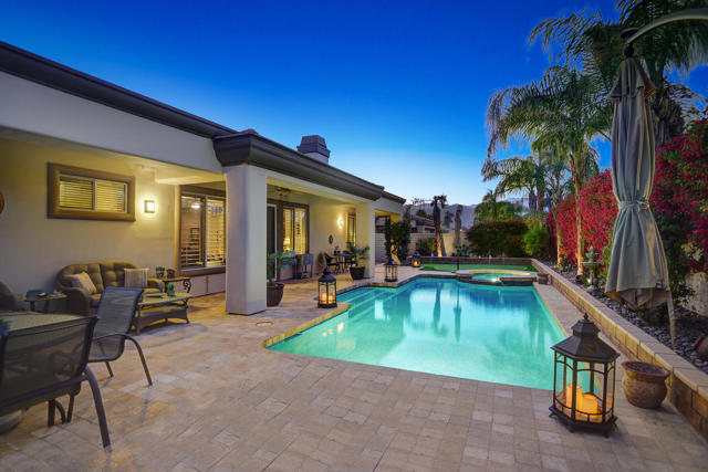 54 Camino Real, Rancho Mirage CA: https://media.crmls.org/mediaz/fa32b833-a107-4b76-84af-4a5012c51f9b.jpg