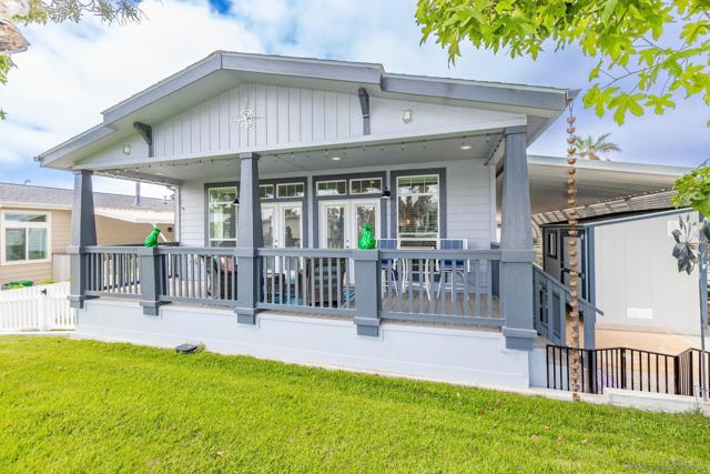 7313 Santa Barbara St, Carlsbad CA: https://media.crmls.org/mediaz/fa33df96-eeb1-492d-8c9b-eba6cc3f3fce.jpg