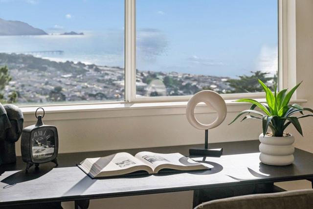 170 Beachview Avenue, Pacifica CA: https://media.crmls.org/mediaz/fa345285-2b94-4a6b-88d6-ccacaff00f7b.jpg