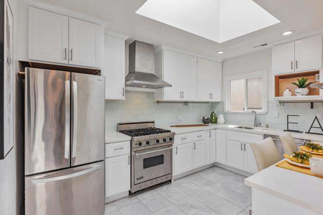 2328 Le Conte Avenue, Berkeley CA: https://media.crmls.org/mediaz/fa34d802-ded9-4168-8a8c-6d011d8a3035.jpg