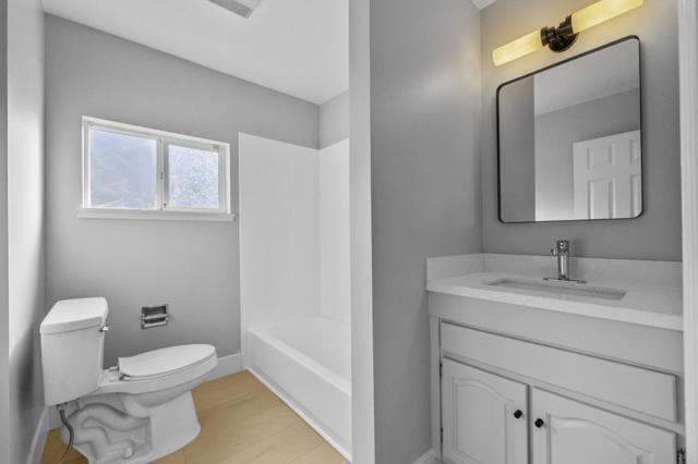 515 Helen Drive, Millbrae CA: https://media.crmls.org/mediaz/fa35a07e-5e27-47ab-a87b-f261421e0b77.jpg