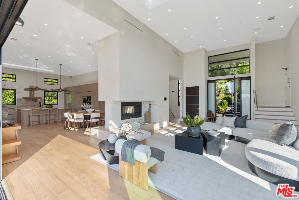3768 Berry DriveStudio City img 49