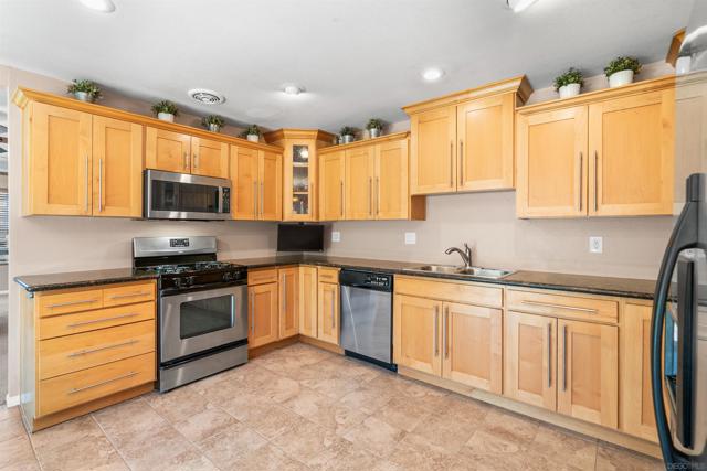 11010 El Nopal, Lakeside CA: https://media.crmls.org/mediaz/fa37be12-d534-46f9-9327-cfef9520dfcf.jpg