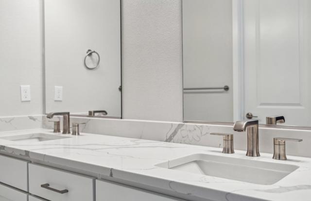 2512 Sage Street, San Mateo CA: https://media.crmls.org/mediaz/fa38d627-959d-4074-8a03-bdbc261ca83a.jpg