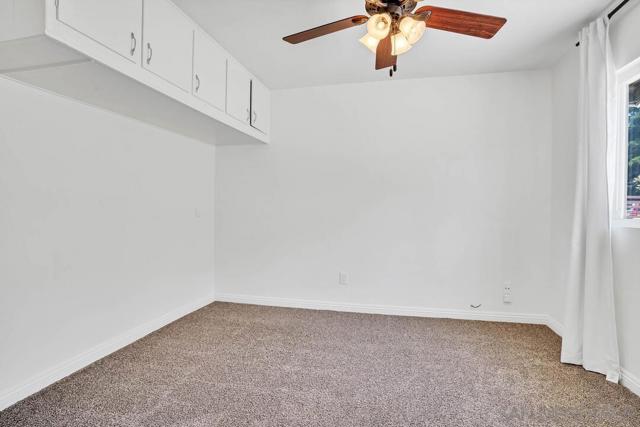 8060 Lemon Ave, La Mesa CA: https://media.crmls.org/mediaz/fa3b7582-79f3-4153-807a-16e55df2b1a4.jpg