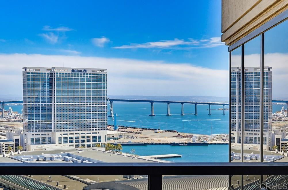 200 Harbor Drive - photo 9