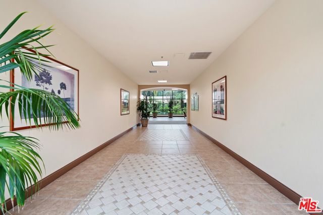  Commercial for Sale in Thousand Oaks, California