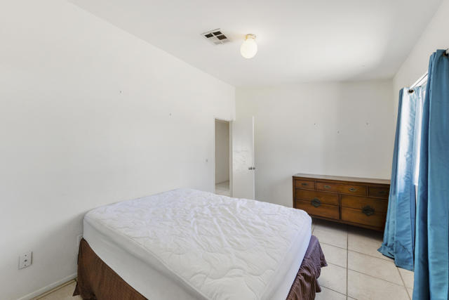 2643 E Venetia Road, Palm Springs CA: https://media.crmls.org/mediaz/fa3c7901-c8a1-4995-804a-18306e26ea91.jpg