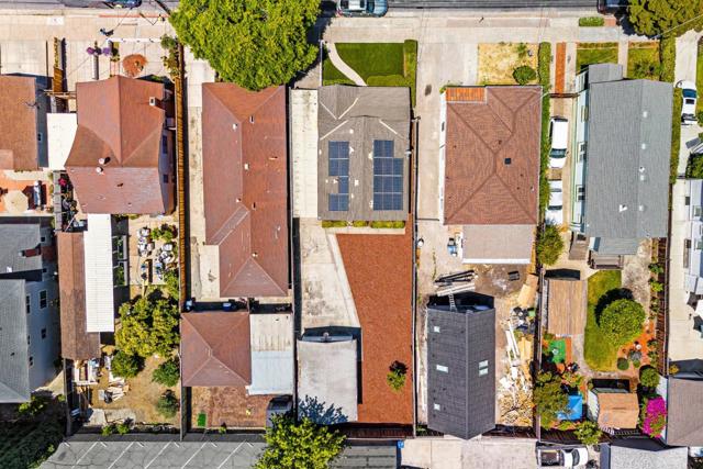 1062 W San Fernando Street, San Jose CA: https://media.crmls.org/mediaz/fa3cd441-ce53-4c5a-aa70-6167915b6ece.jpg