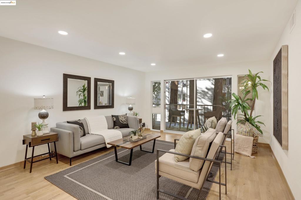 323 Monte Vista Ave #107