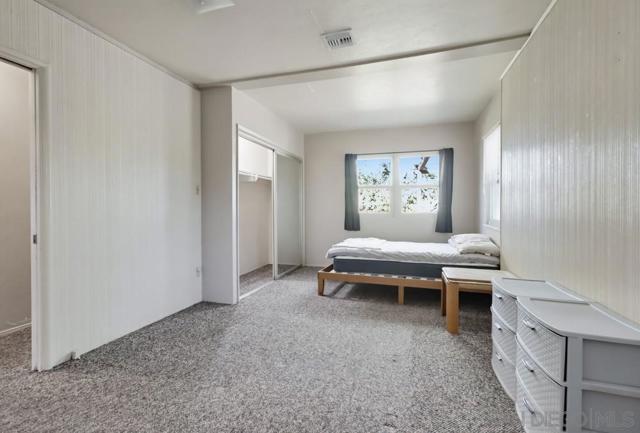 602 Starbright Ln, Alpine CA: https://media.crmls.org/mediaz/fa3faa84-fe13-4e85-94de-ff63e0f09c79.jpg