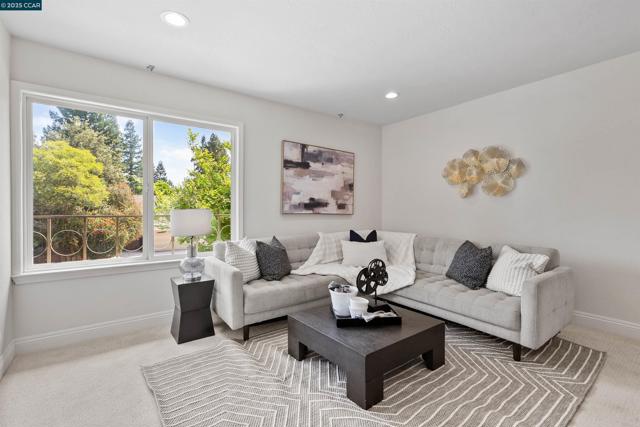 410 Hampton Court, San Ramon CA: https://media.crmls.org/mediaz/fa40eb80-87ef-4a0c-8a4a-5ab11660896b.jpg