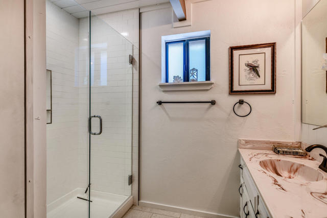 24873 Ponderosa Drive, Idyllwild CA: https://media.crmls.org/mediaz/fa41293d-5ec2-43fd-b2ed-2c4e3c57c80d.jpg