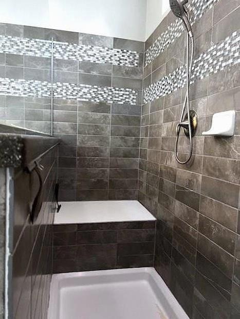 177 Chateau La Salle Drive, San Jose CA: https://media.crmls.org/mediaz/fa426fe5-c5f3-4755-b4bb-14959255bf50.jpg