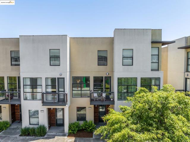 1213 67Th St, Oakland CA: https://media.crmls.org/mediaz/fa457b05-fb22-4700-bdaa-d555684f120d.jpg