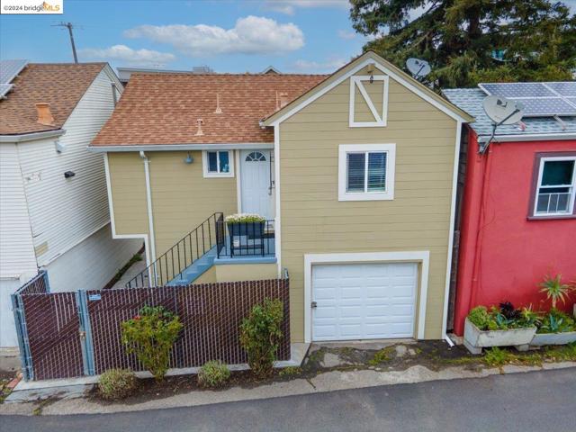 1123 65Th St, Oakland, California 94608, ,Multi-Family,For Sale,65Th St,41055041