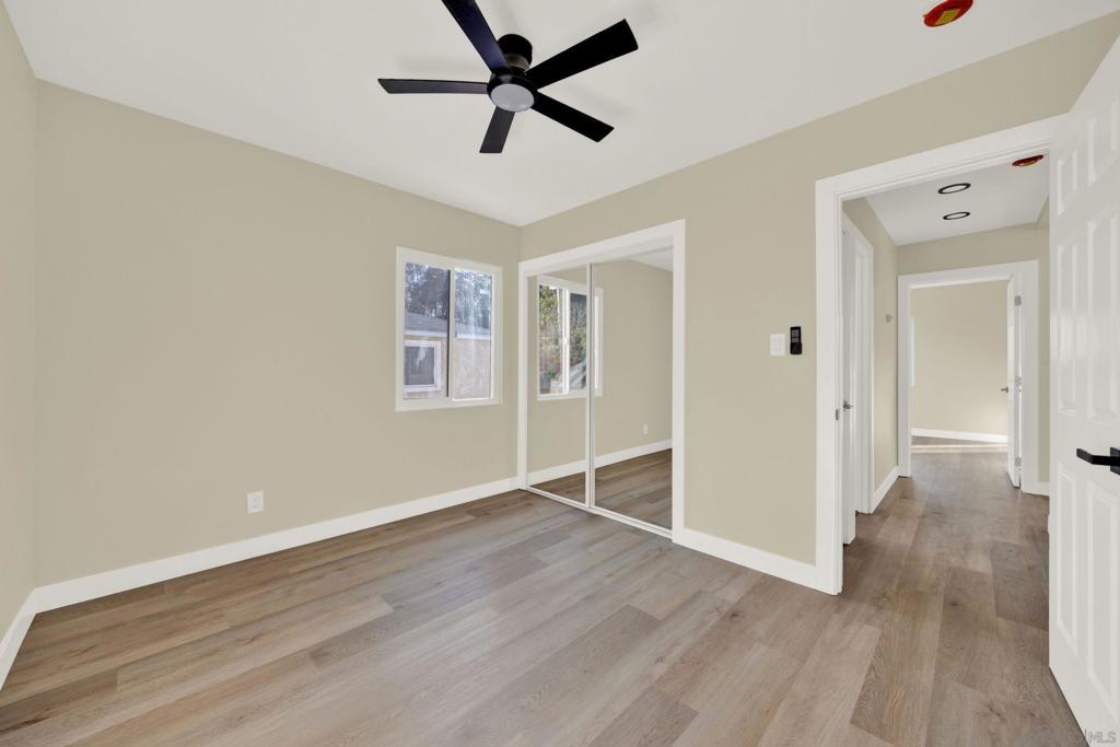 MLS #250043424SD image #17