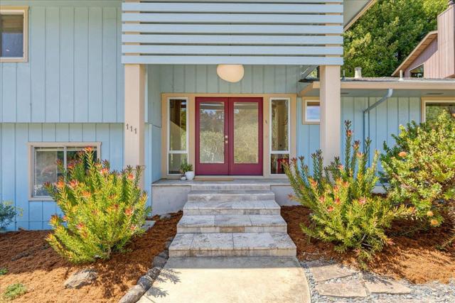 111 Esmeralda Drive, Santa Cruz CA: https://media.crmls.org/mediaz/fa46bed2-6806-4d11-9ce6-85ff5b5d01d6.jpg