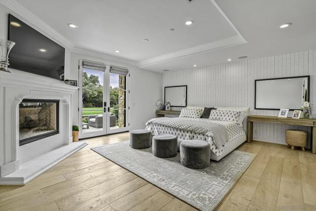15823 The River Trail, Rancho Santa Fe CA: https://media.crmls.org/mediaz/fa474c39-f87c-4c07-b6eb-33041cf1cf19.jpg