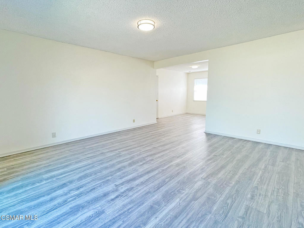 MLS #225003251 img 4