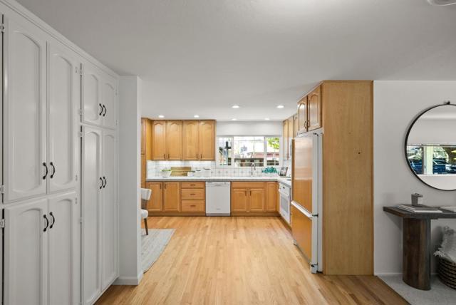 Image 11 of 54 For 1175 Ravenscourt Avenue