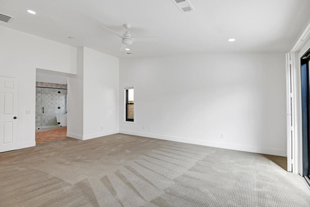 MLS #219137610DA image #16