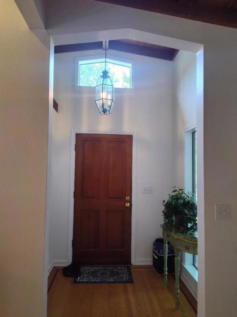 136 Lorie Court, Walnut Creek CA: https://media.crmls.org/mediaz/fa486965-bb72-460b-88ee-67ec54bfc931.jpg