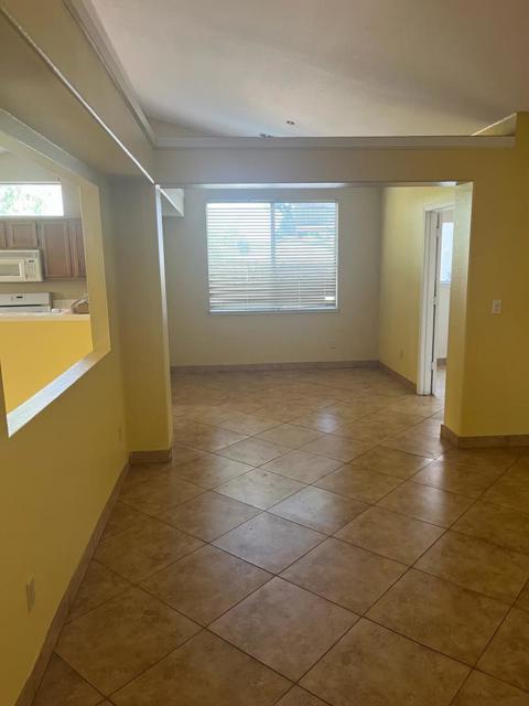 1805 Nisperos Street, Stockton CA: https://media.crmls.org/mediaz/fa4968da-5933-4114-b84f-d22eed513aa2.jpg