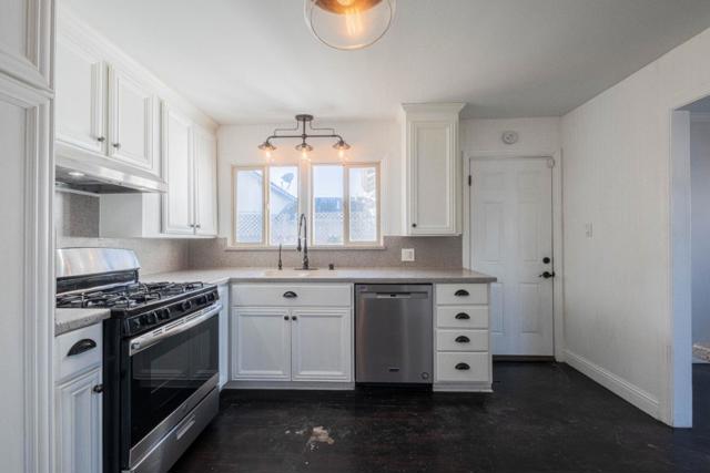 89 Clark Street, Salinas CA: https://media.crmls.org/mediaz/fa4c0d77-aa1d-4fc6-9b9f-c60441cf492e.jpg