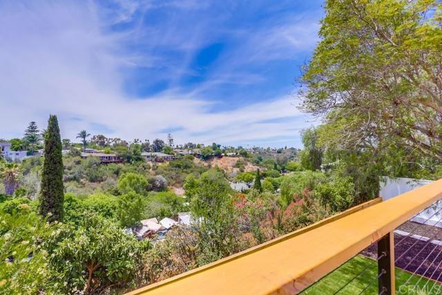 Detail Gallery Image 15 of 51 For 4926 Cresita Dr, San Diego,  CA 92115 - 5 Beds | 6 Baths