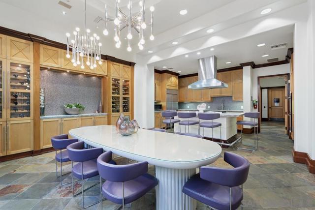 9263 Regents Rd., La Jolla CA: https://media.crmls.org/mediaz/fa4e39e1-f381-49bc-81c9-18a4b9b86406.jpg