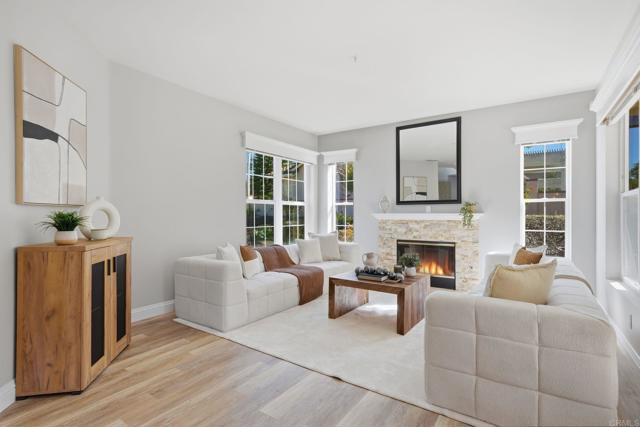 Detail Gallery Image 7 of 68 For 1921 Cresthaven Dr, Vista,  CA 92084 - 4 Beds | 3 Baths