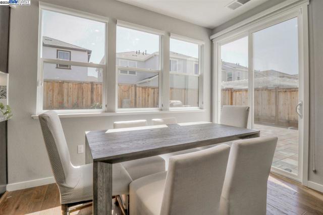 36151 Windwood Lane, Newark CA: https://media.crmls.org/mediaz/fa4fdede-ba0e-41eb-ae31-9aae8a3a5966.jpg