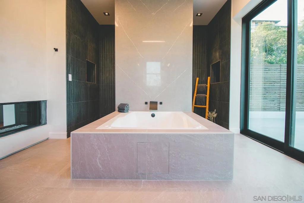 MLS #250022021SD img 53