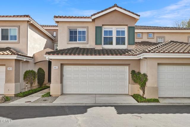 Detail Gallery Image 2 of 46 For 596 Fenwick Way #C,  Simi Valley,  CA 93065 - 3 Beds | 2/1 Baths