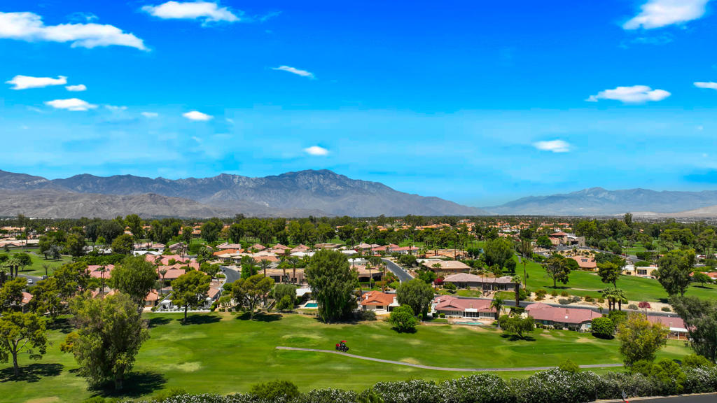 MLS #219133414DA img 32