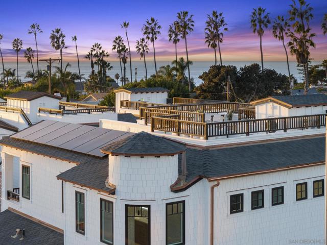 466 Westbourne, San Diego CA: https://media.crmls.org/mediaz/fa529a29-dd57-4a18-8949-b646e9a0335a.jpg