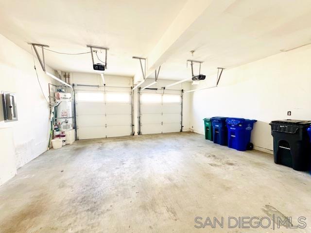 8109 Via Kino, San Diego CA: https://media.crmls.org/mediaz/fa52a122-11d2-4f17-ad3b-84ef11f981fd.jpg